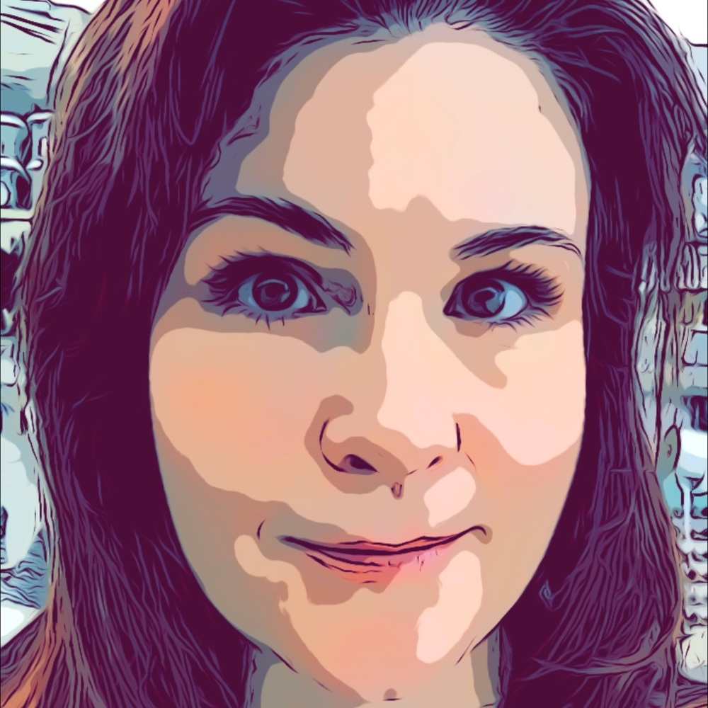 Meet your Posher, Monica